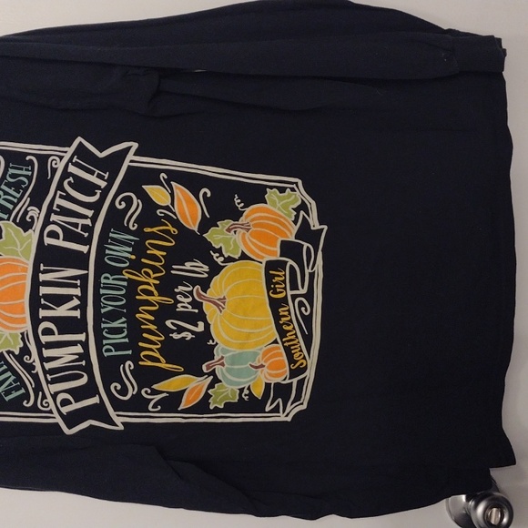 Pumpkin Black Cotton LS T-shirt with Pumpkins size Small Oversized - Picture 8 of 8